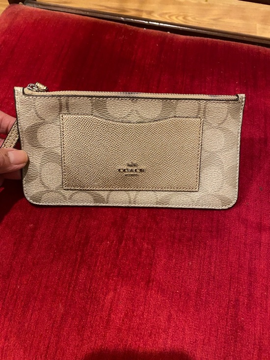 Coach Handbags - Coach Signature Zip Top Cardholder Wristlet Leather Wallet